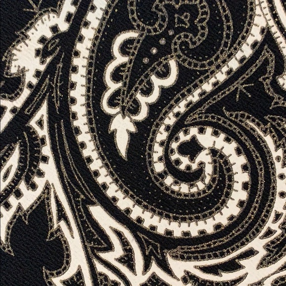 Top - Picture 2 of 4